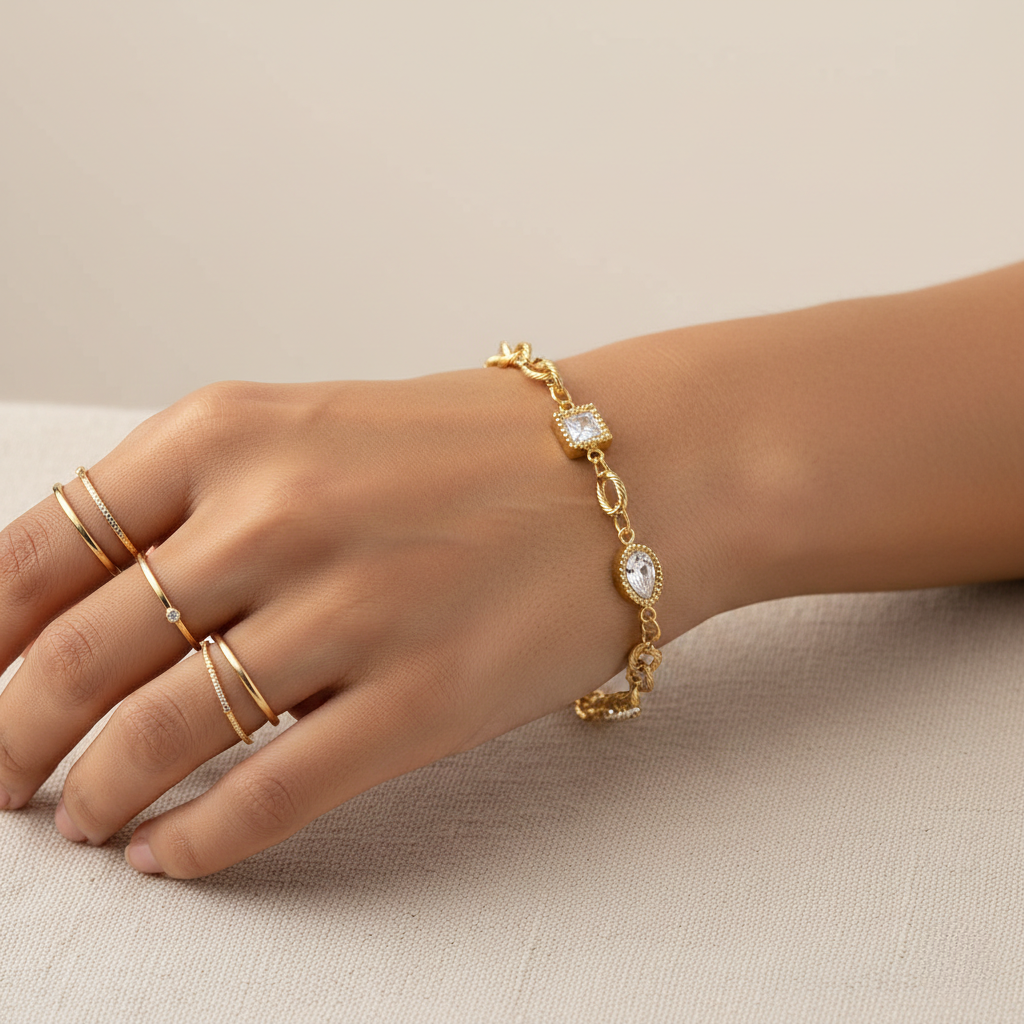 The Noor Link Bracelet