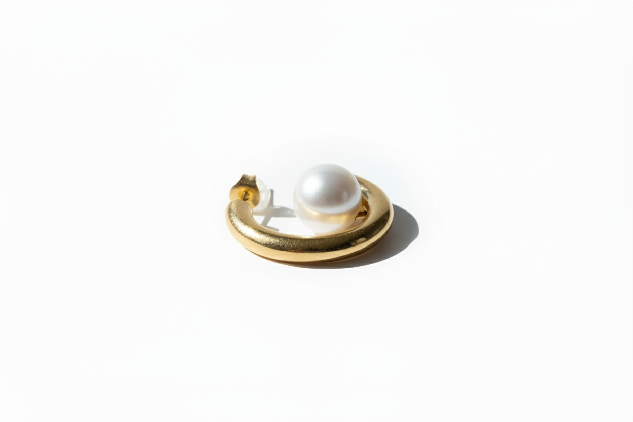 The Amara Pearl Hoops