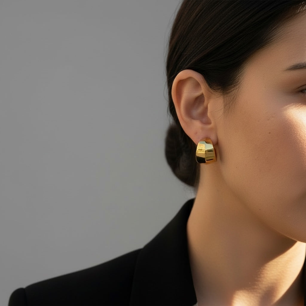 The Mirror-Dome Hoops
