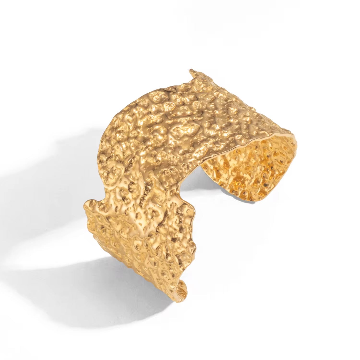 The Marea Crushed Cuff